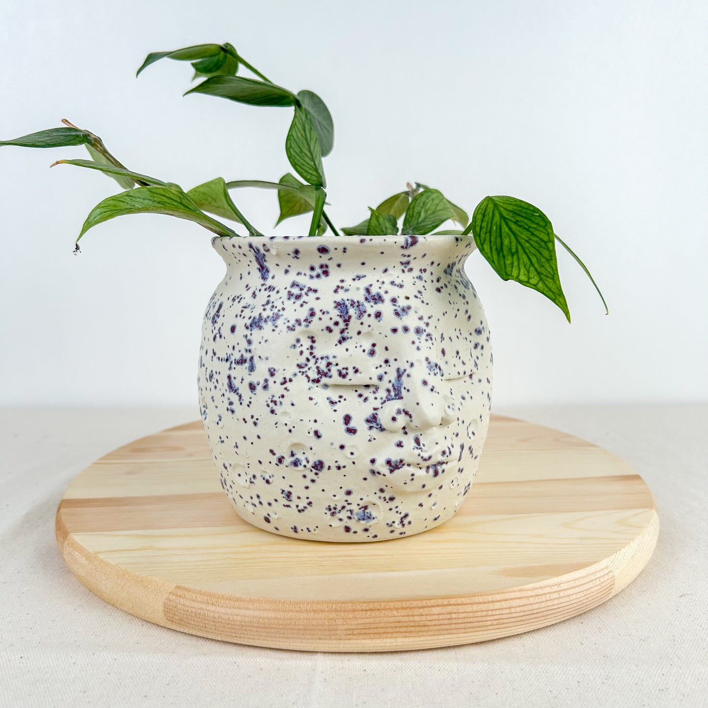 Indigo Rain Moon Pot Lg 006