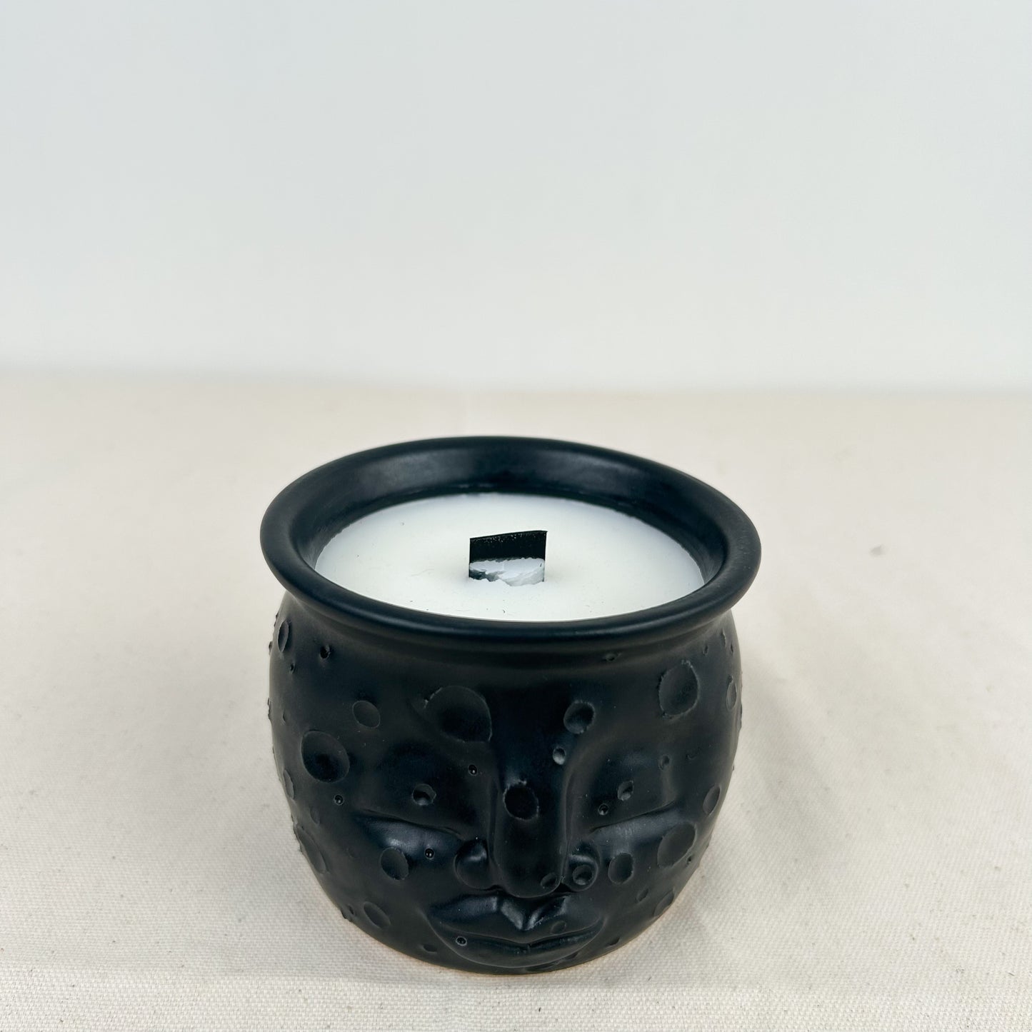 Matte Black Moon Candle 003